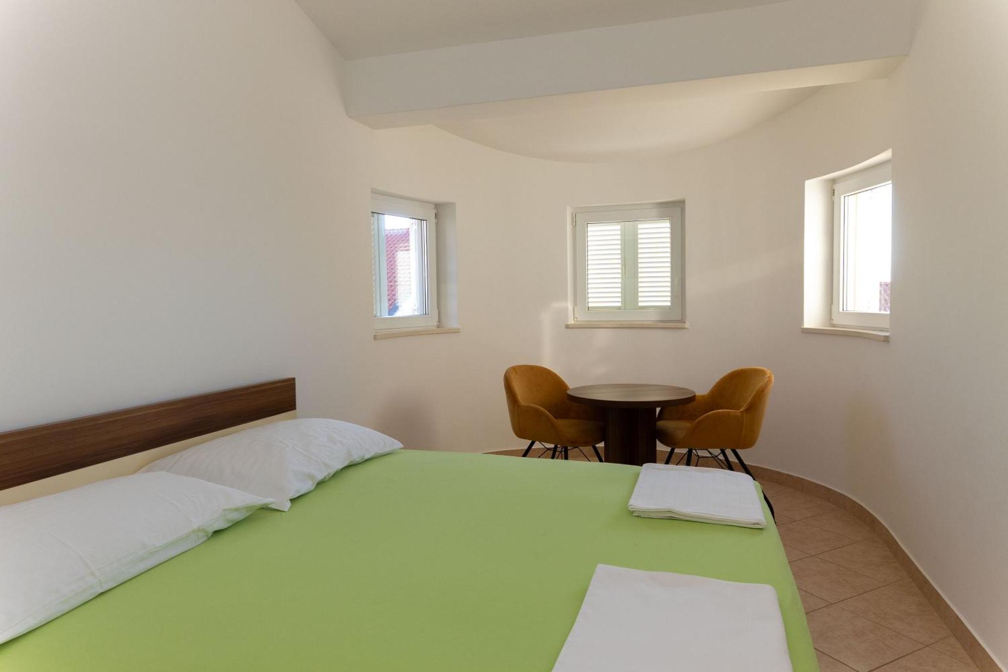 Apartment Domo Makarska Exterior foto