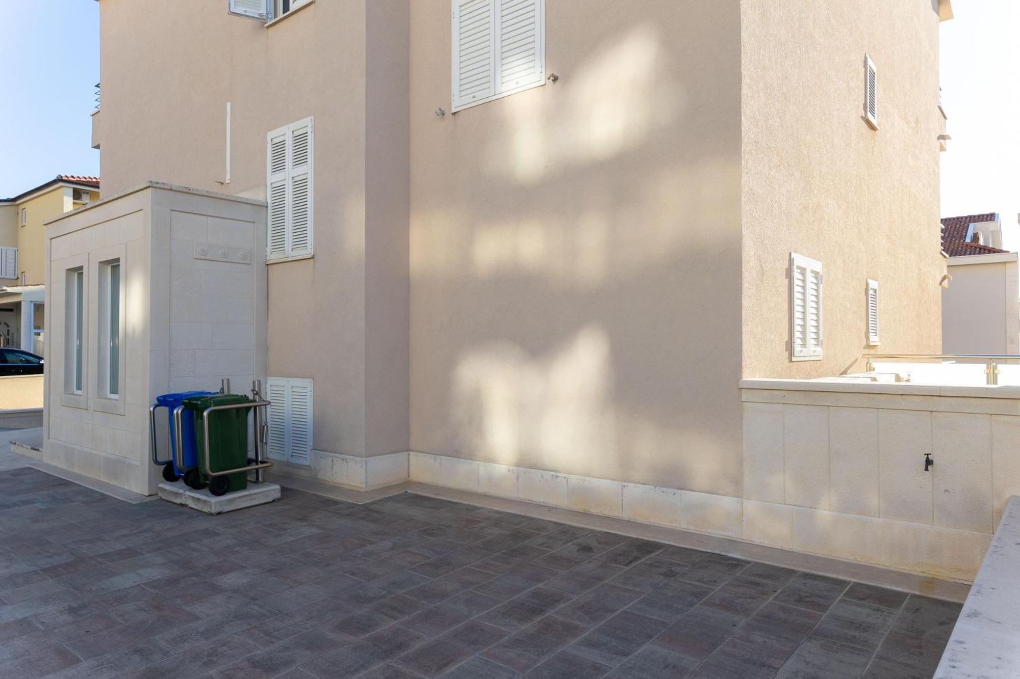 Apartment Domo Makarska Exterior foto