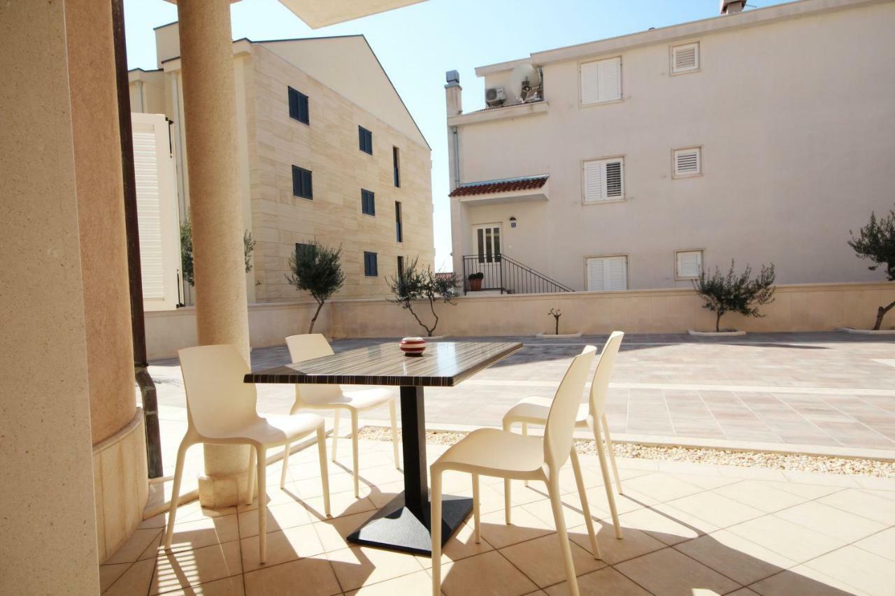 Apartment Domo Makarska Exterior foto