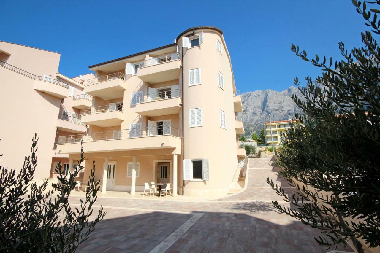 Apartment Domo Makarska Exterior foto